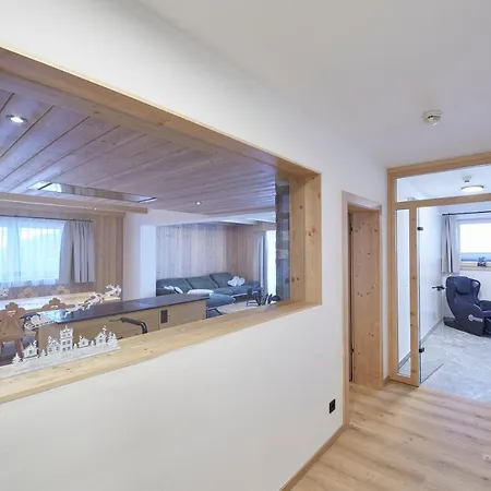 Apartment Almglueck Auf 1740m Saalbach-Hinterglemm